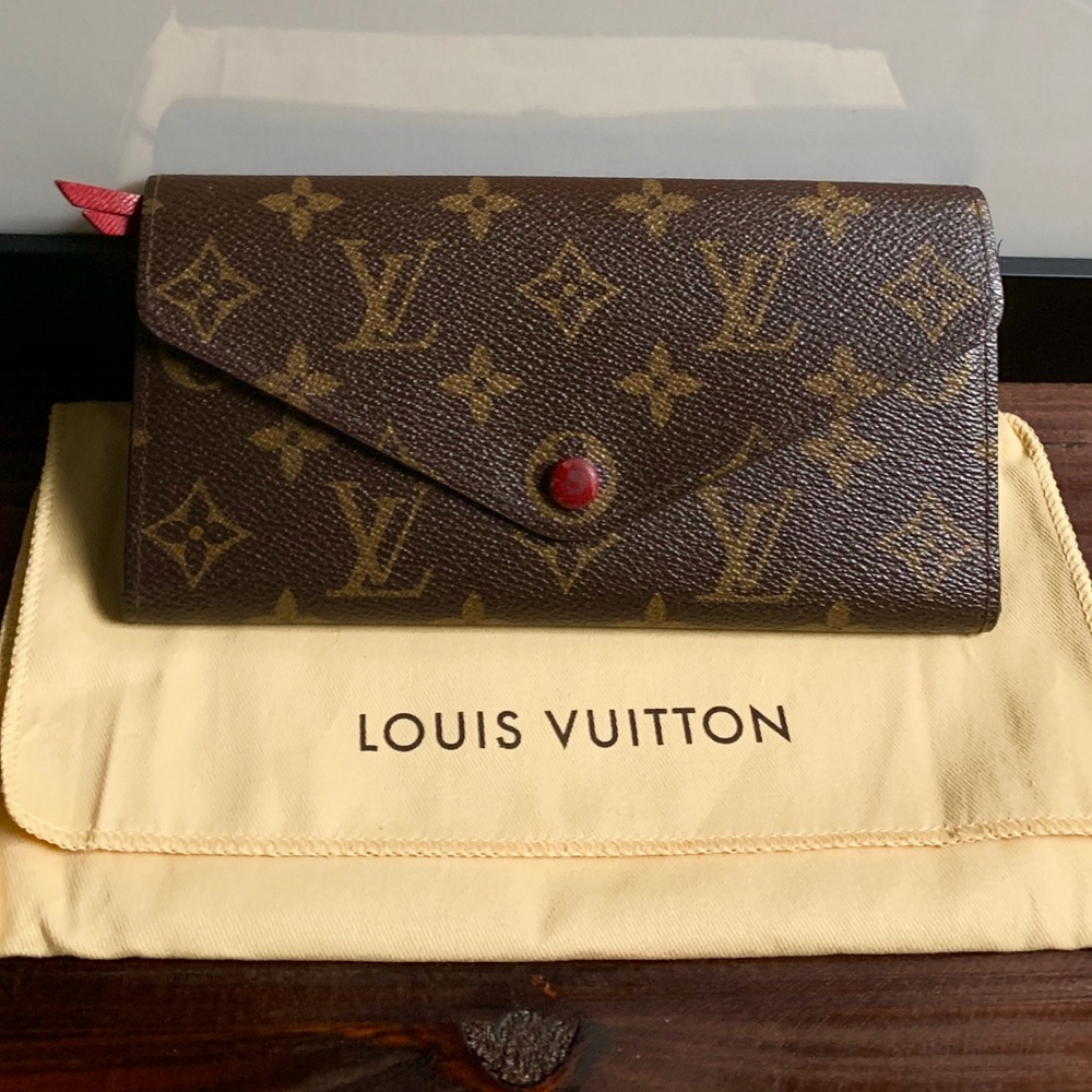 Louis Vuitton Wallet